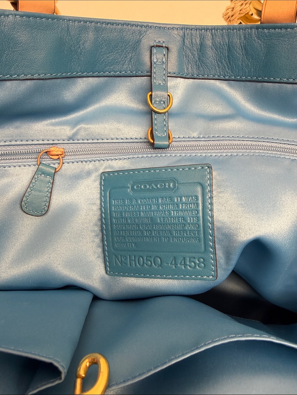 Coach Resort Bubble Tote Bag Purse Canvas Fish Sequins New Rare Limited Edition - Picture 9 of 12